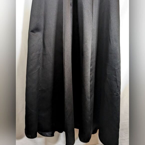 Dave & Johnny by Laura Ryner Prom Dress Black Halter Top Maxi Stone Beading - Picture 9 of 10